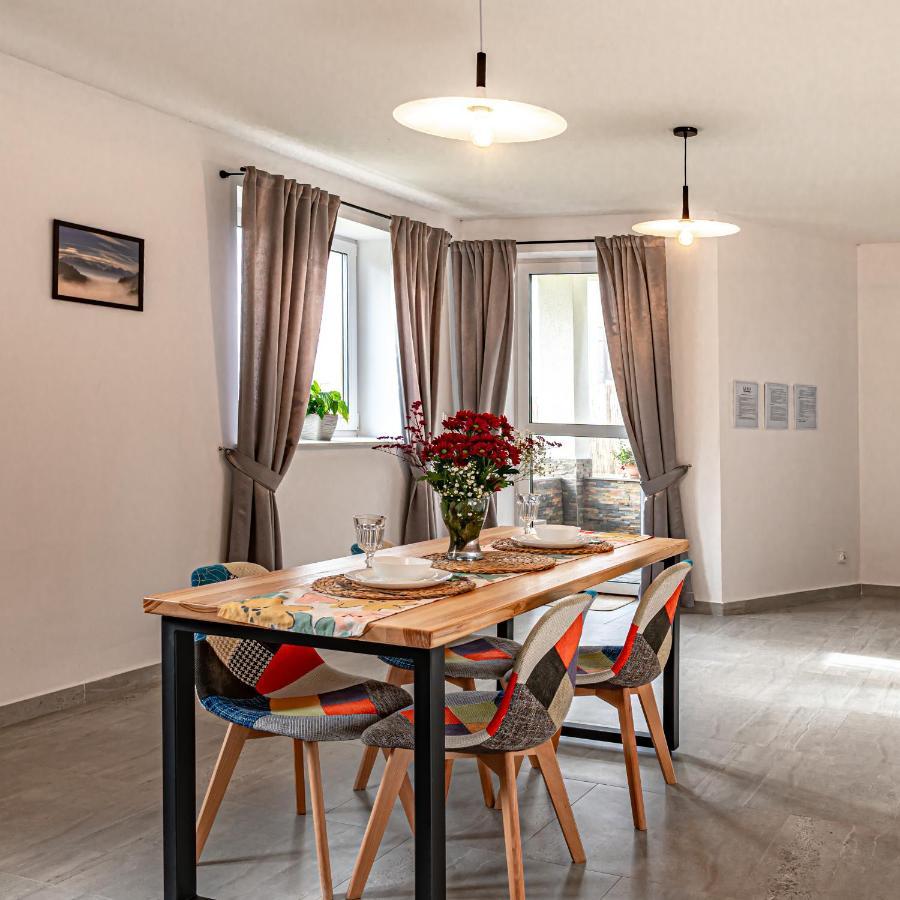 Velo Apartamenty Czorsztyn Exterior foto